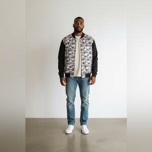 VTG Akademiks Y2K 2000’s All Over Print Track Jacket Hip Hop Mens Size 2XL